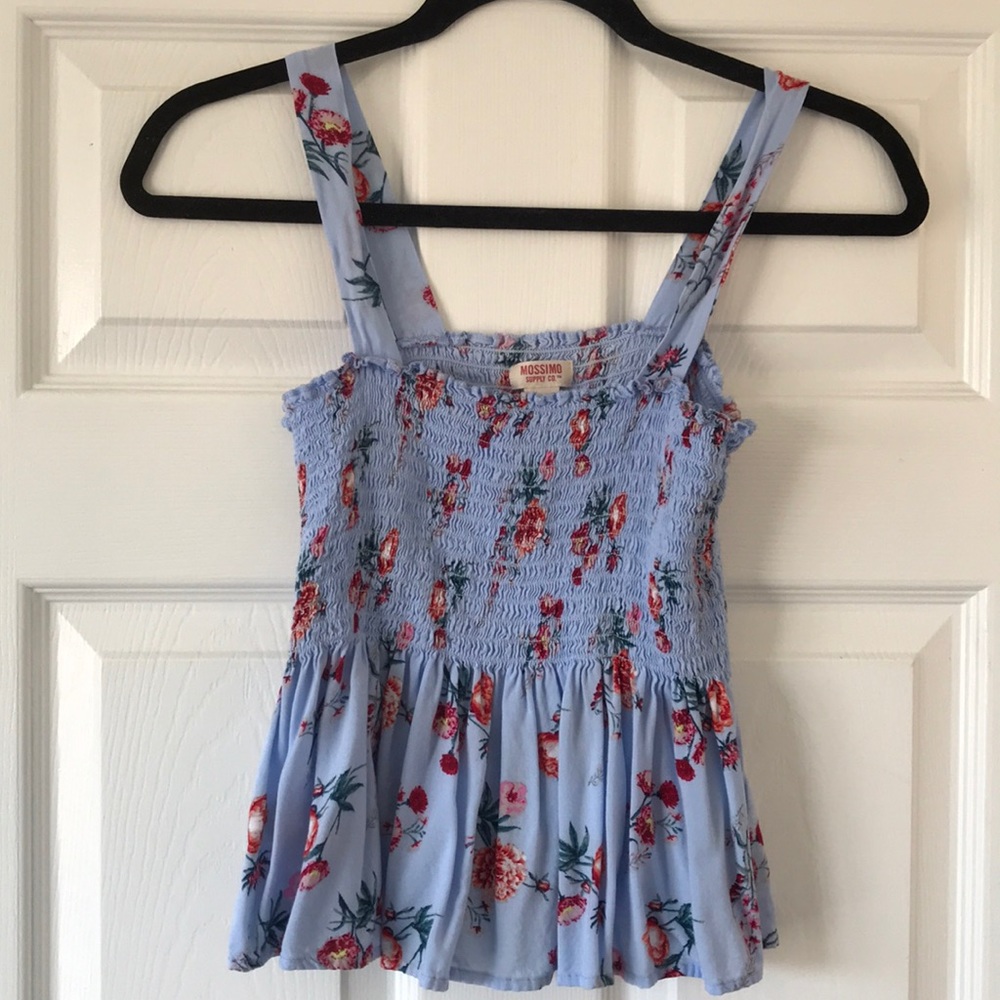 Target mossimo blue floral smocked tank top